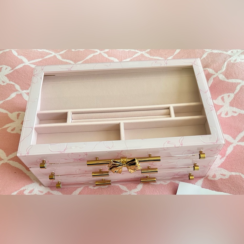 LoveShackFancy x Kendra Scott Jewelry Box